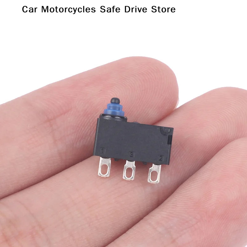CM1Pc Micro Switch D2HW-ER201H Waterproof Car Door Lock Seal Dust Zpaxo