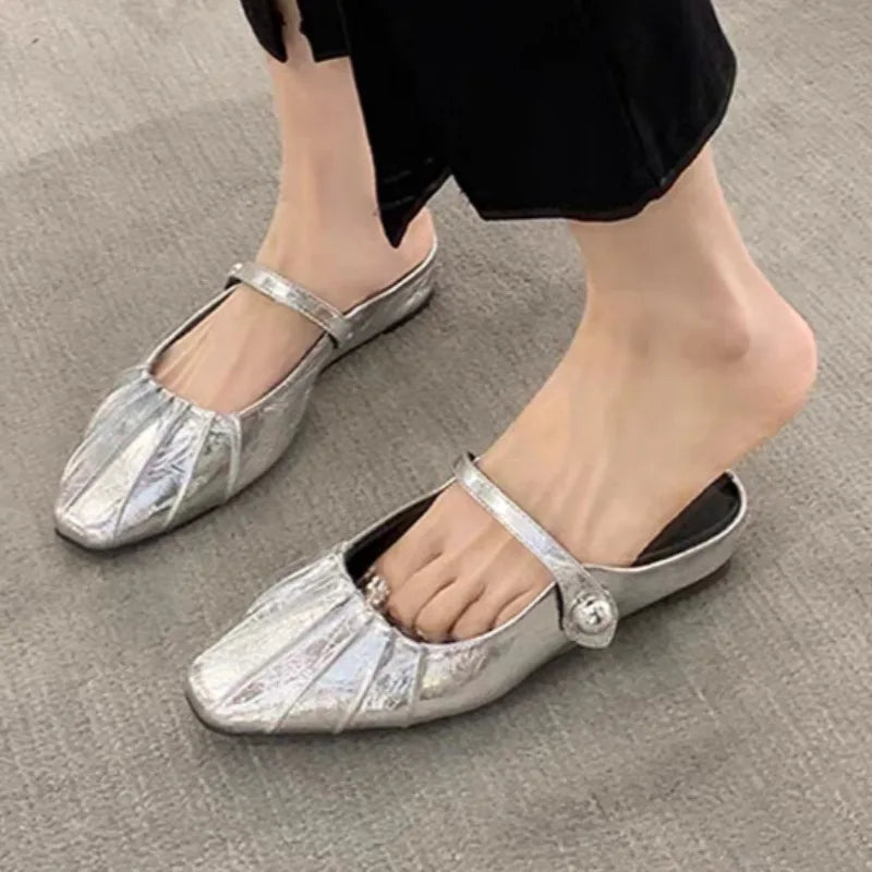 Solid Women's One-word Buckle Strap Metal Embellishment Slippers Zpaxo