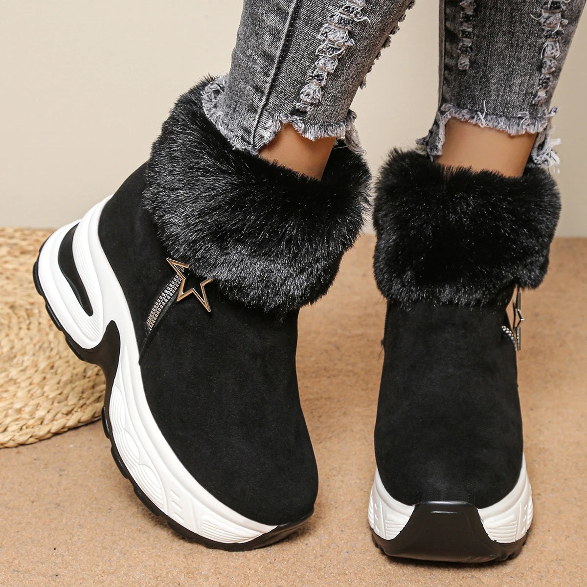 2025 New Women Ankle Boots Causal Zipper Internal Increasing Shoes Women Outdoor Luxury Designer Shoes Warm Platform Snow Boots Zpaxo black 35