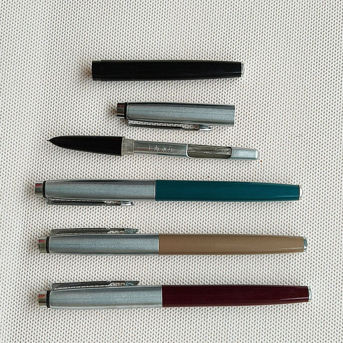 Vintage Yong Sheng 802 Fountain Pen, Bright Point, Smooth Writing for Calligraphy Practice, Daily Stationery, 1990s Sto Zpaxo
