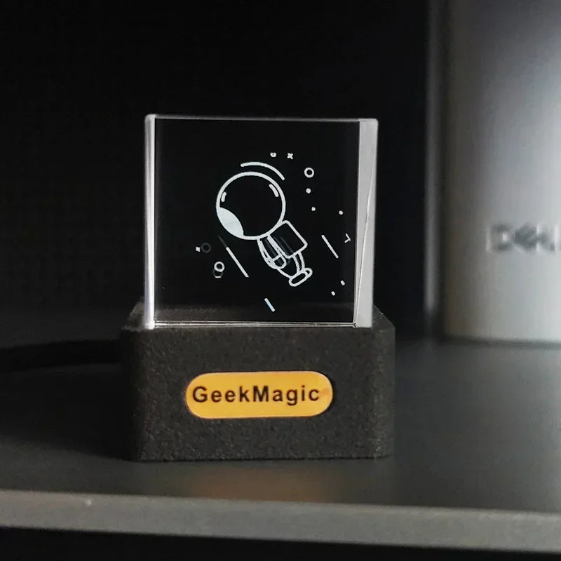 Creative Mini Geekmagic Crystal Display Desktop Game Decoration Zpaxo