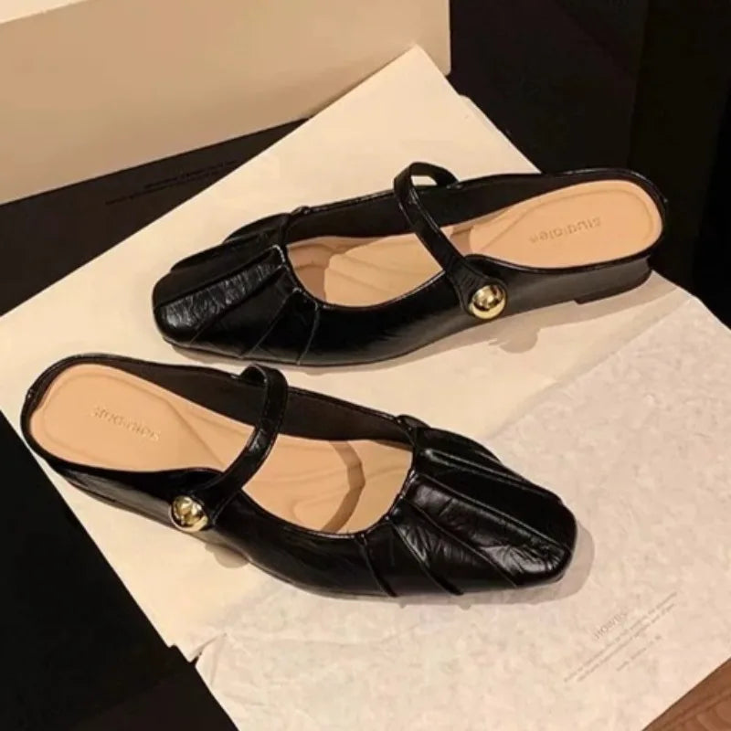 Solid Women's One-word Buckle Strap Metal Embellishment Slippers Zpaxo