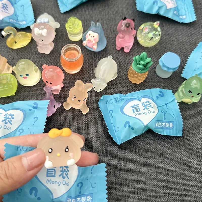 Cute Mini Simulation Animal Model Action Surprise Dolls Lovely Zpaxo