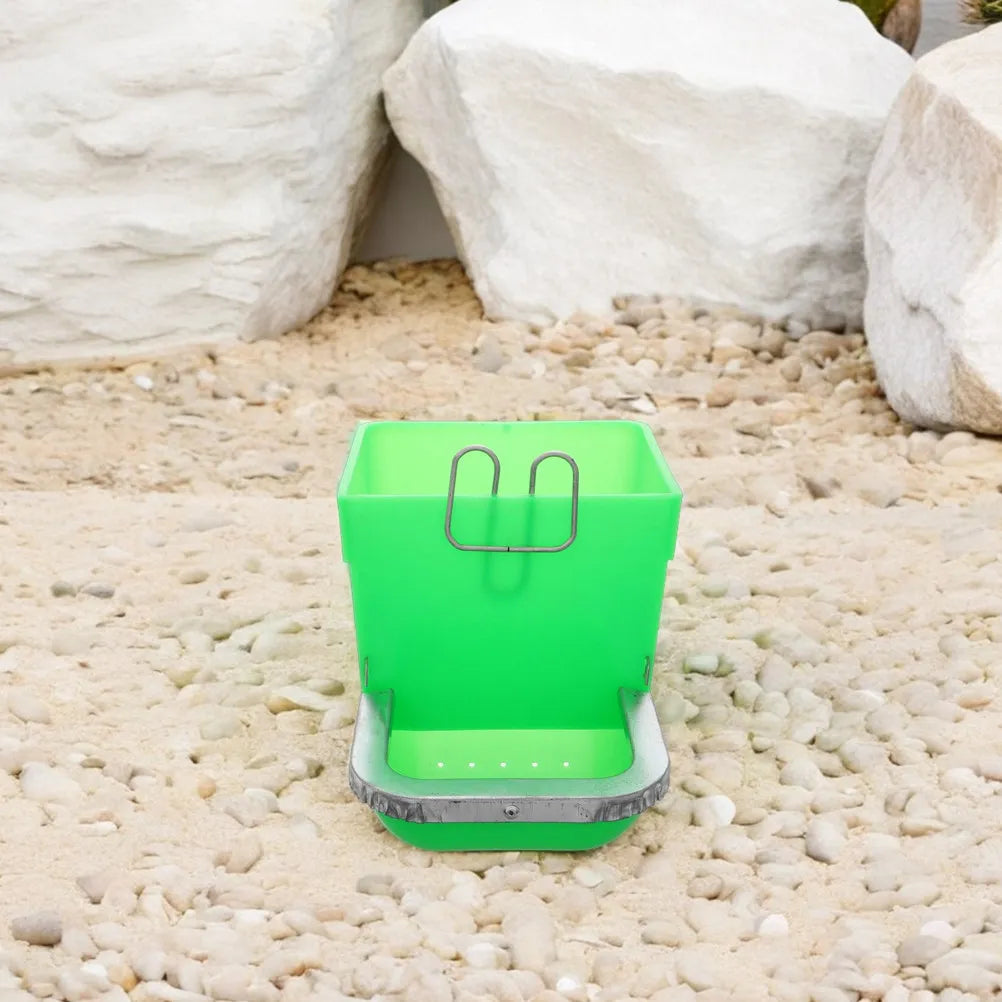 Automatic Plastic Rabbit Food Box Large Capacity Feeder Hanging Zpaxo